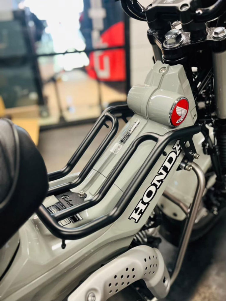 センターキャリア CT125