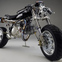 シングルサイドスイングアーム装着車輌