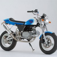 モンキーに12インチホイールを装着する